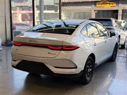 بي واي دي Qin Plus